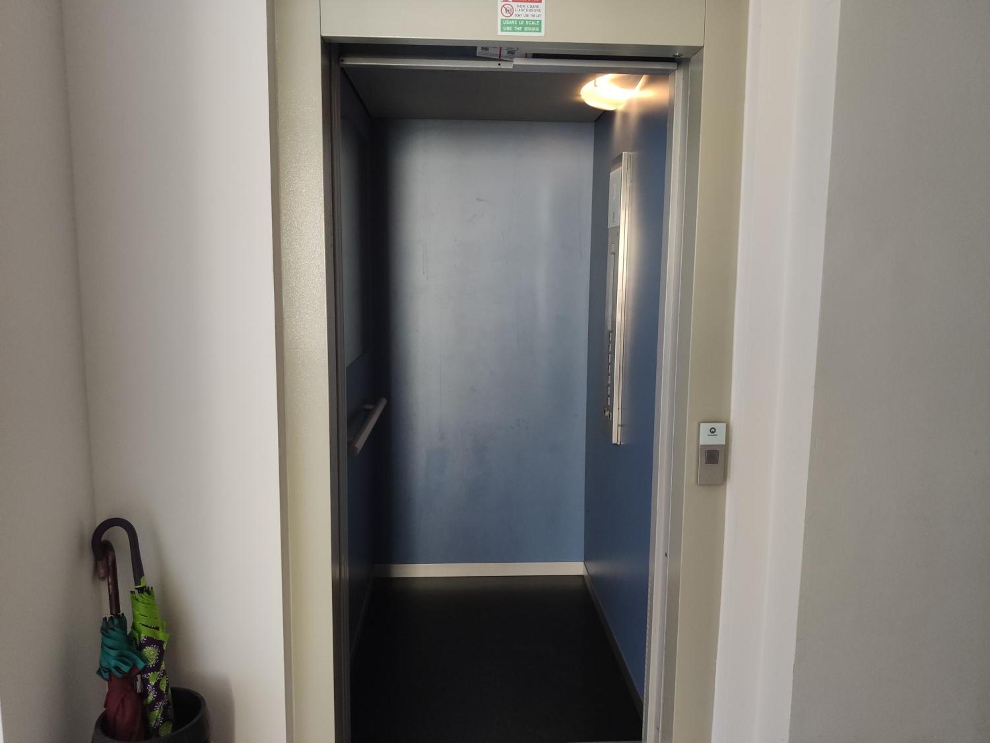 Matthias - - Modern And Cozy Flat, Close To The Metro - 10min From Station Appartamento Milano