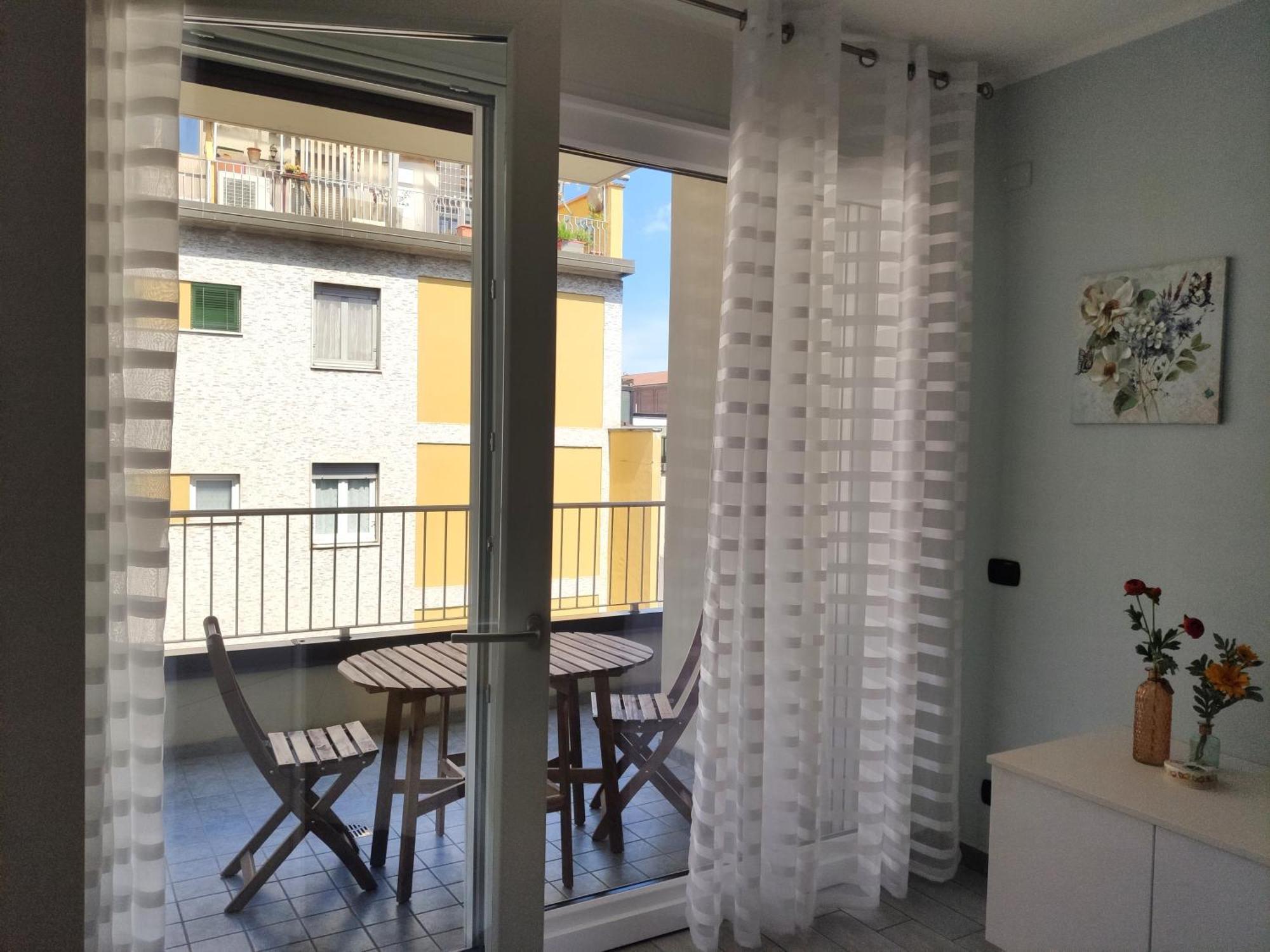 Appartamento Matthias - - Modern And Cozy Flat, Close To The Metro - 10min From Station *