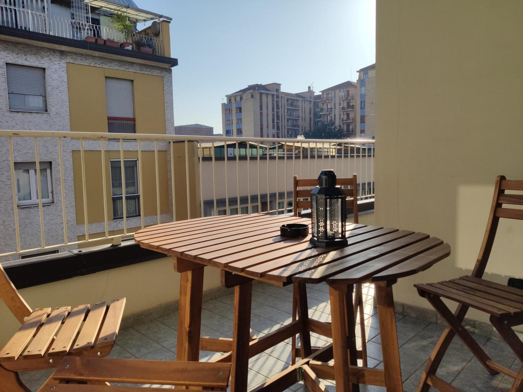 Matthias - - Modern And Cozy Flat, Close To The Metro - 10min From Station Appartamento