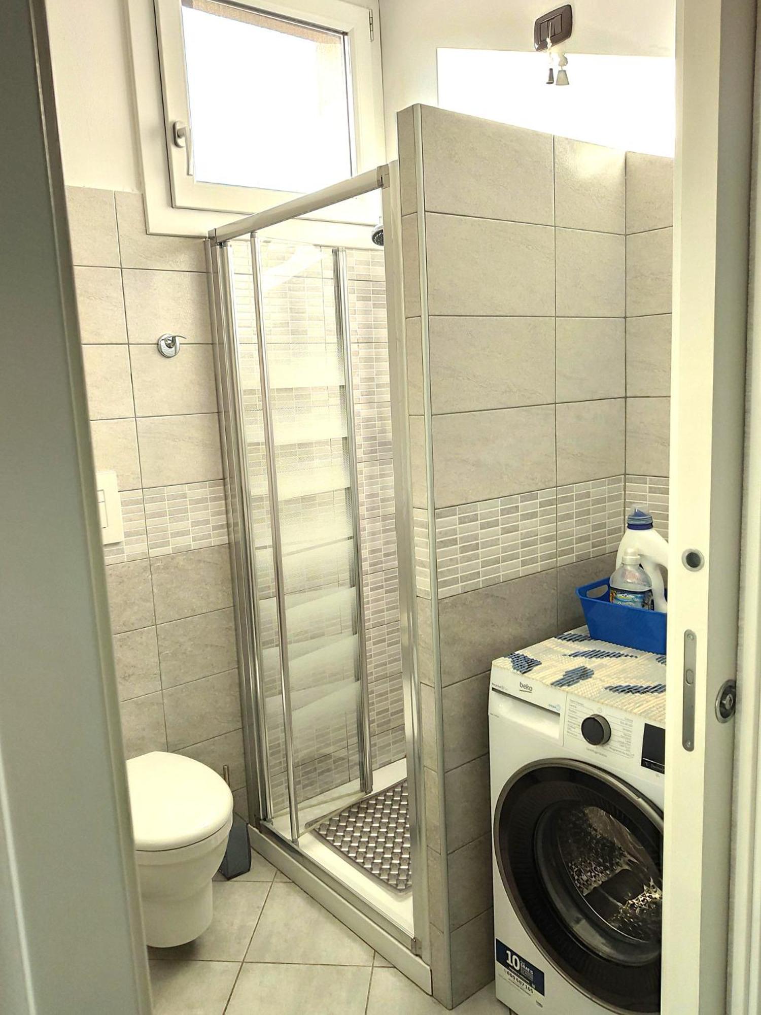 Matthias - - Modern And Cozy Flat, Close To The Metro - 10min From Station Appartamento